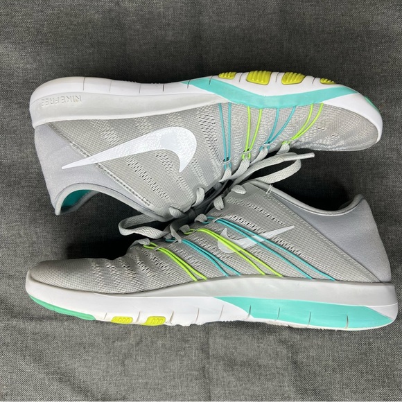 Nike “Free” TR6 in Gray with Neon Details Size 6.5 - Picture 11 of 15